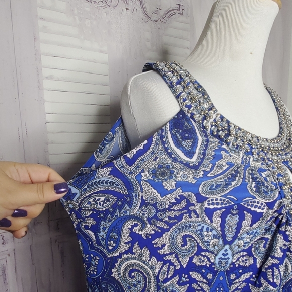 INC BLUE PAISLEY SIZE 0X 1X 2X EMBELLISHED TOP BLO - Picture 5 of 8